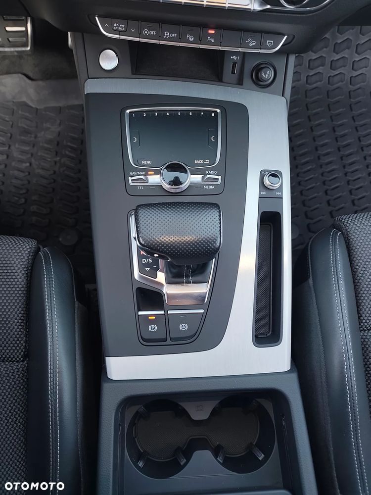 Audi Q5 2.0 TDI Quattro S tronic design - 33