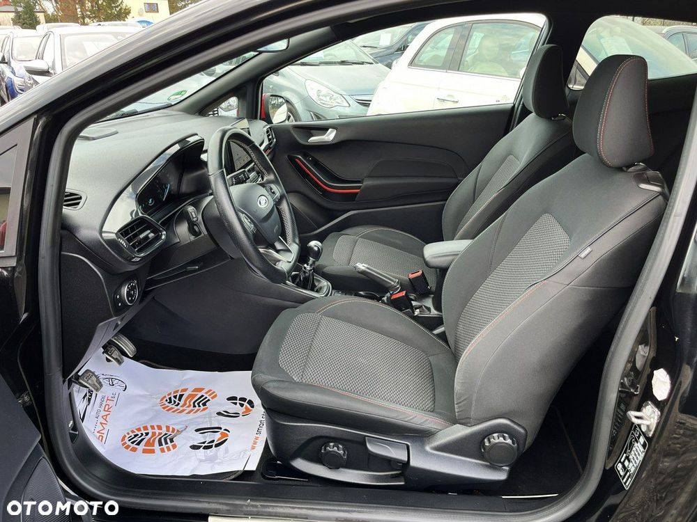 Ford Fiesta 1.0 EcoBoost S&S ST-LINE - 31