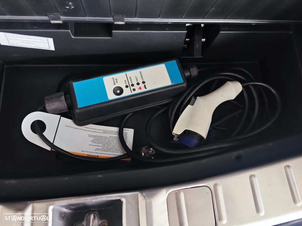 Mitsubishi Outlander - 57