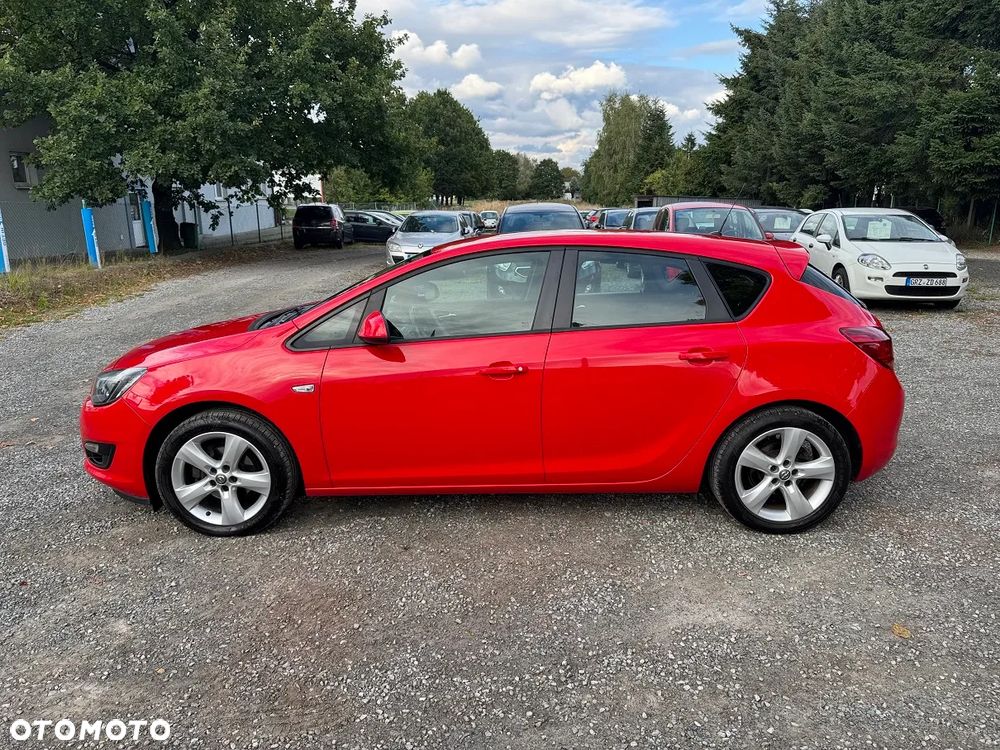 Opel Astra - 4