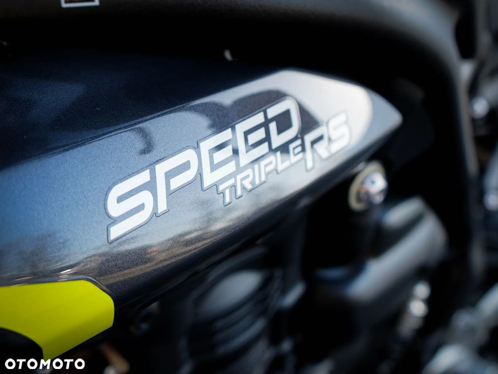 Triumph Speed Triple - 12