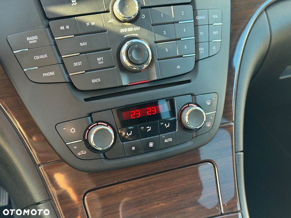 Opel Insignia 1.8 Cosmo - 14