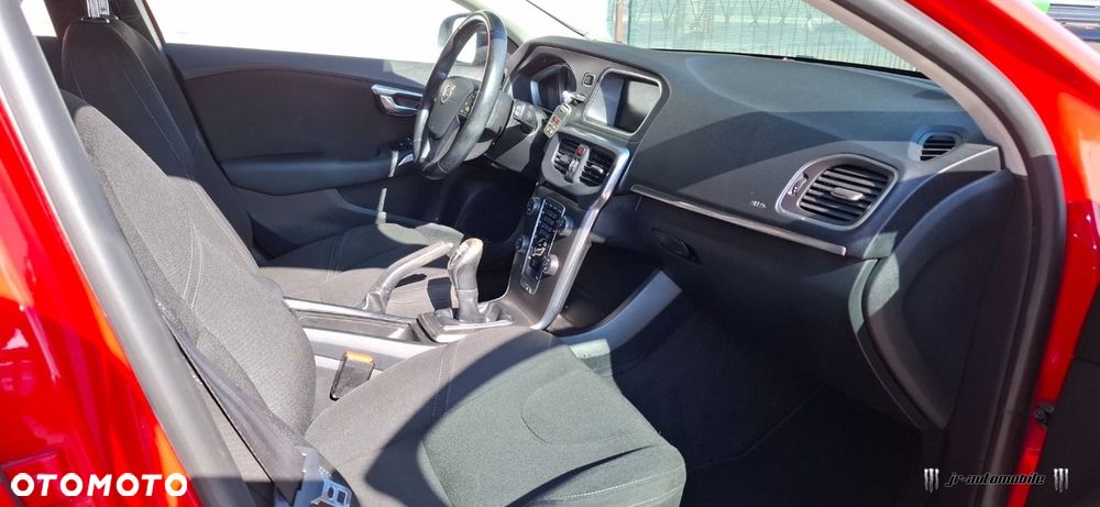 Volvo V40 - 6