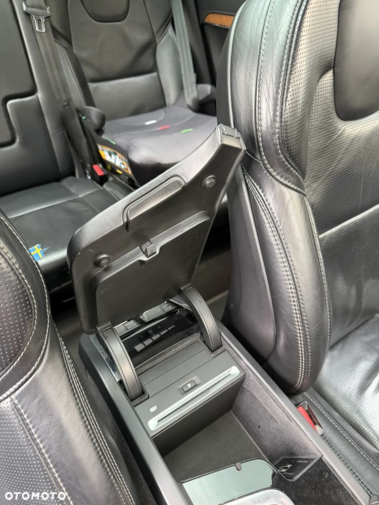 Volvo XC 90 D5 AWD Inscription 7os - 25