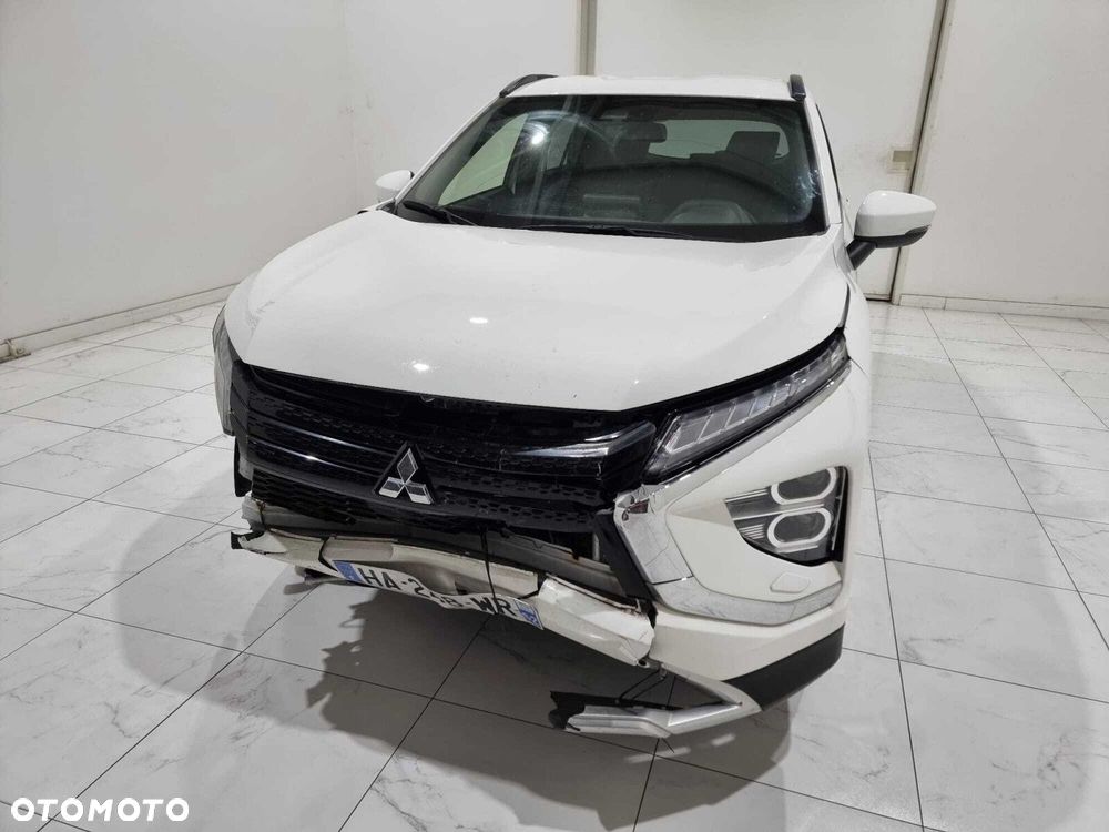 Mitsubishi Eclipse Cross - 7