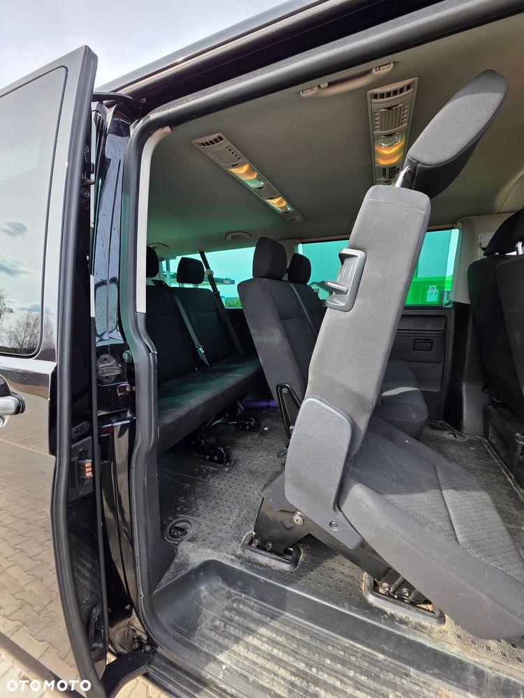 Volkswagen Caravelle 2.0 TDI L2 Comfortline DSG - 11