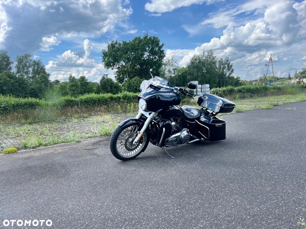 Harley-Davidson FLH Electra Glide - 11