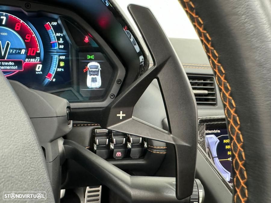 Lamborghini Aventador S - 38