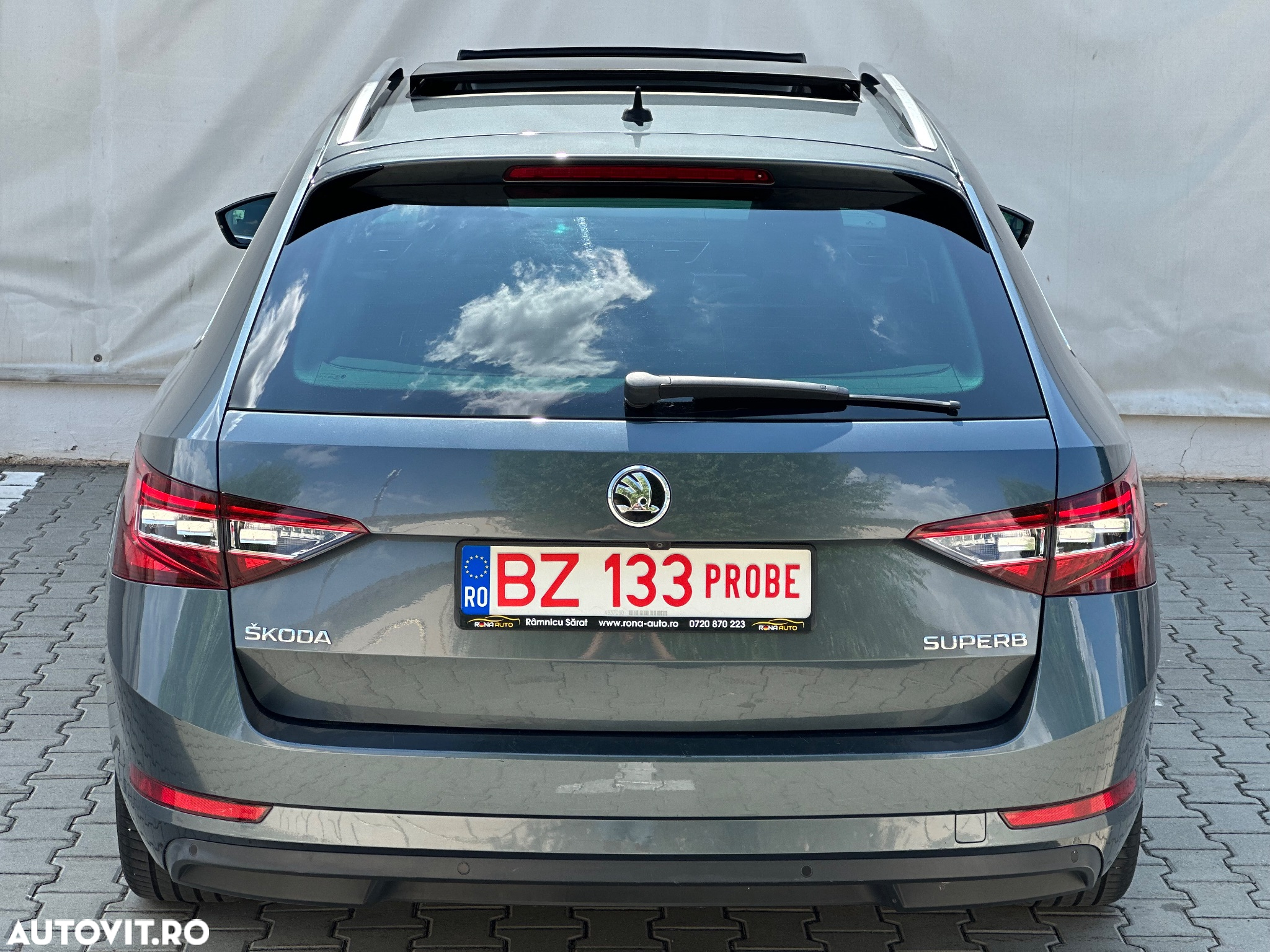 Skoda Superb 2.0 TDI DSG Style - 15