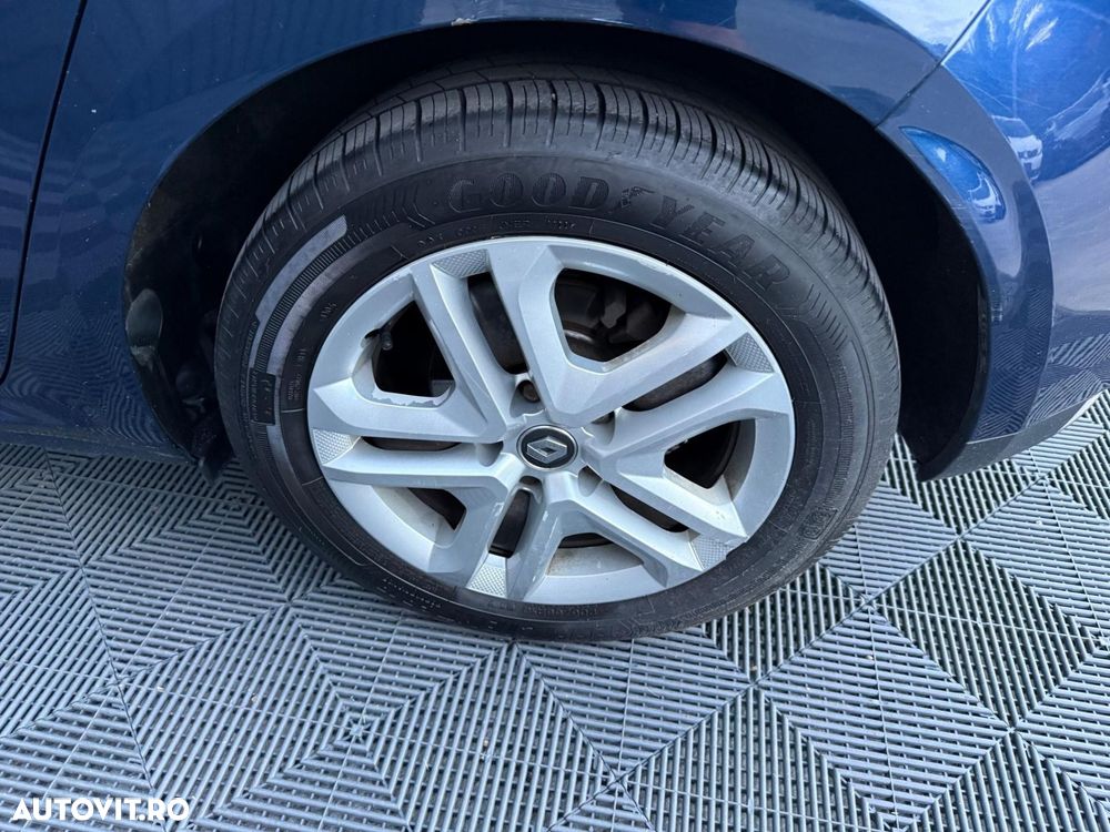 Renault Megane - 9
