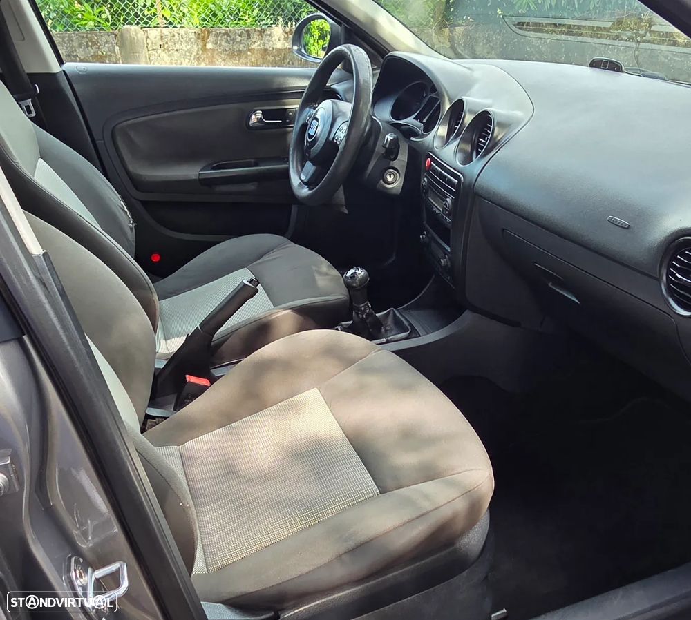 SEAT Ibiza 1.4 TDI FResc - 13