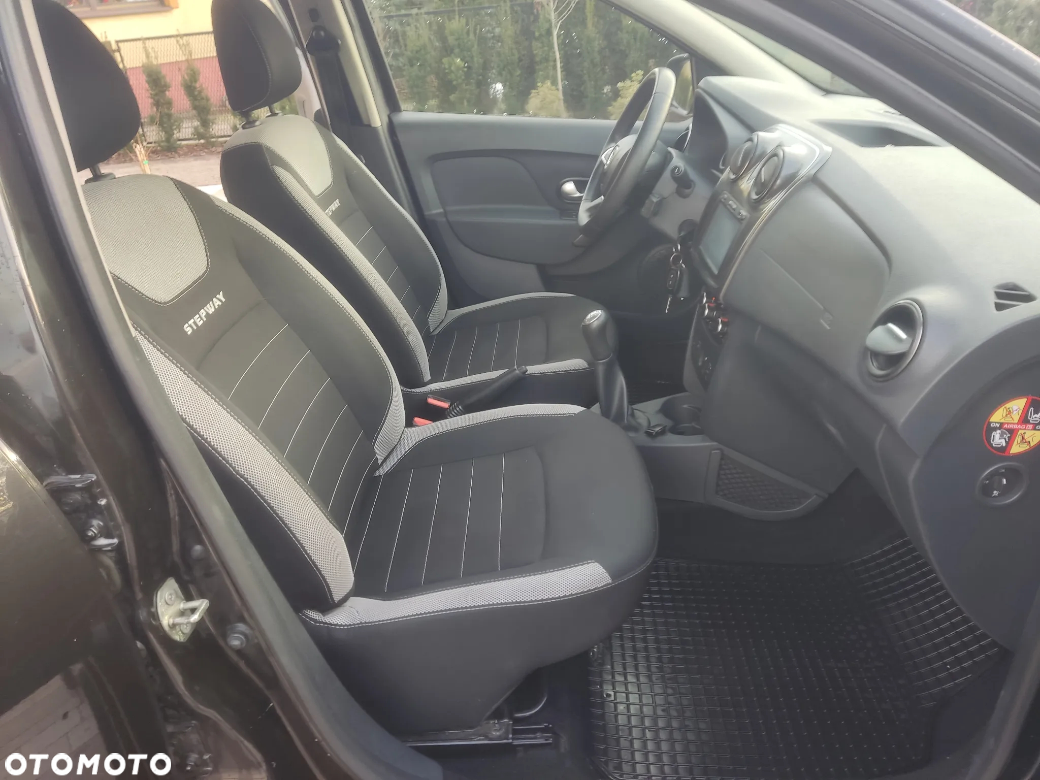 Dacia Sandero Stepway TCe 90 (S&S) Prestige - 9