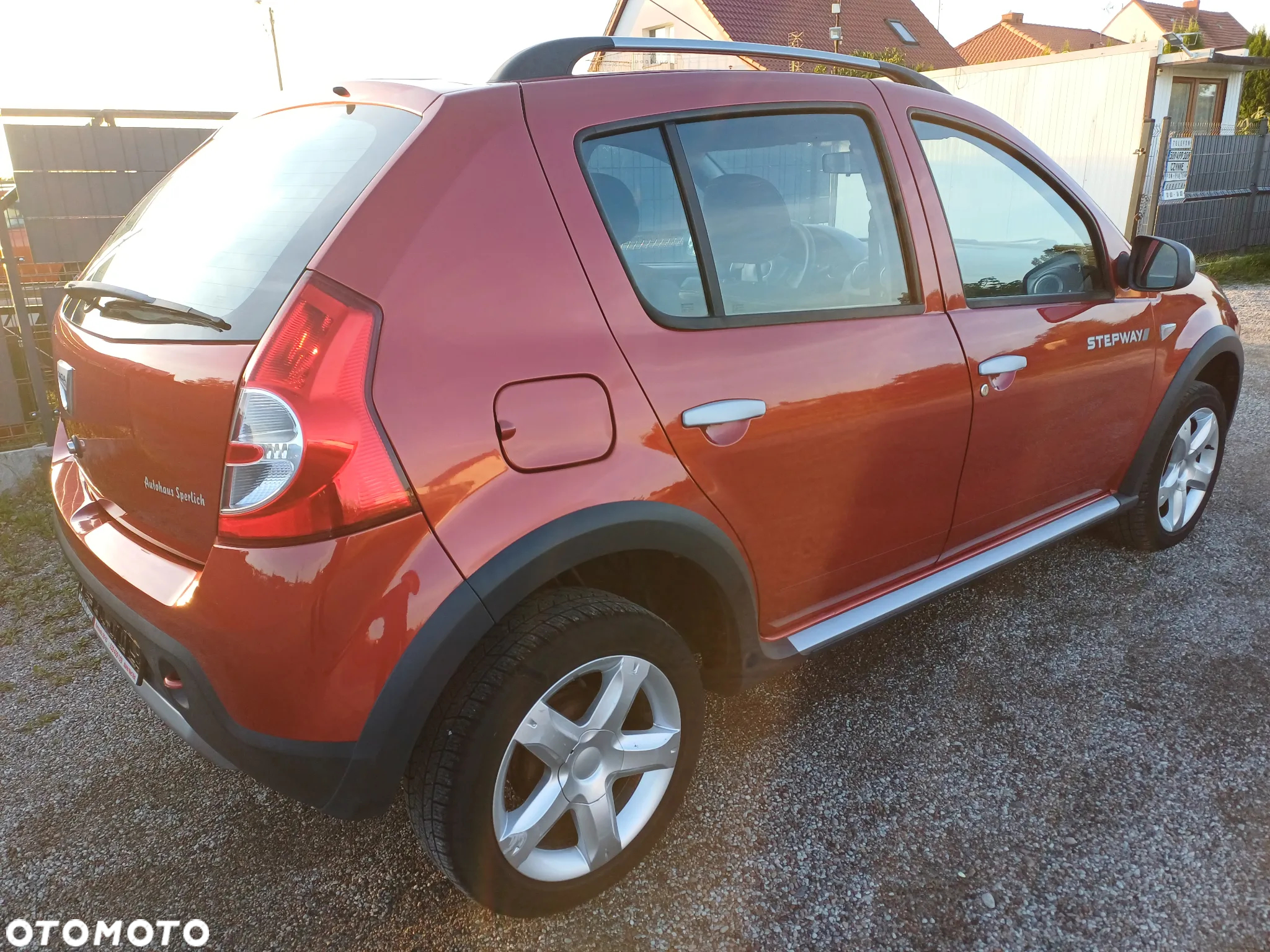 Dacia Sandero Stepway 1.6 - 12
