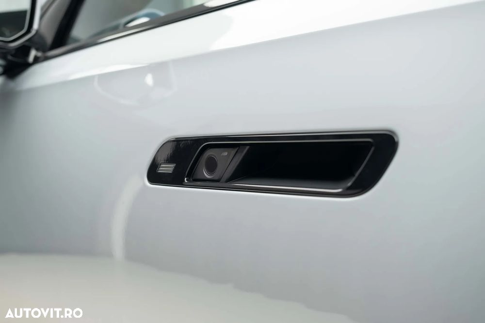 BMW Seria 7 - 11