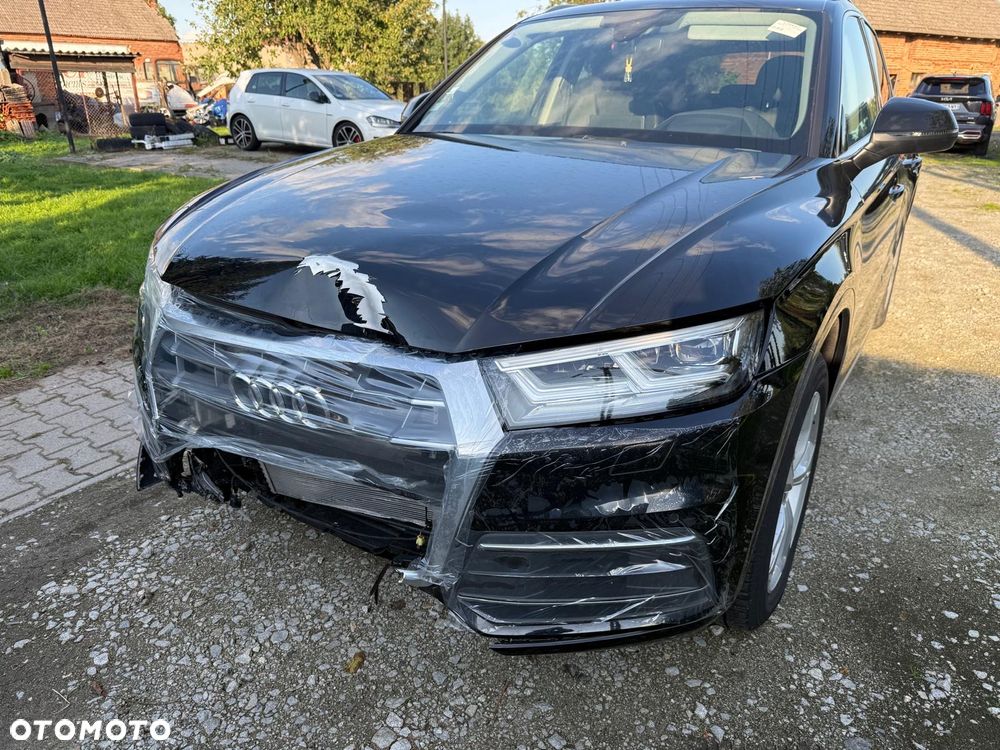 Audi Q5 50 TFSI e Quattro S tronic sport - 1