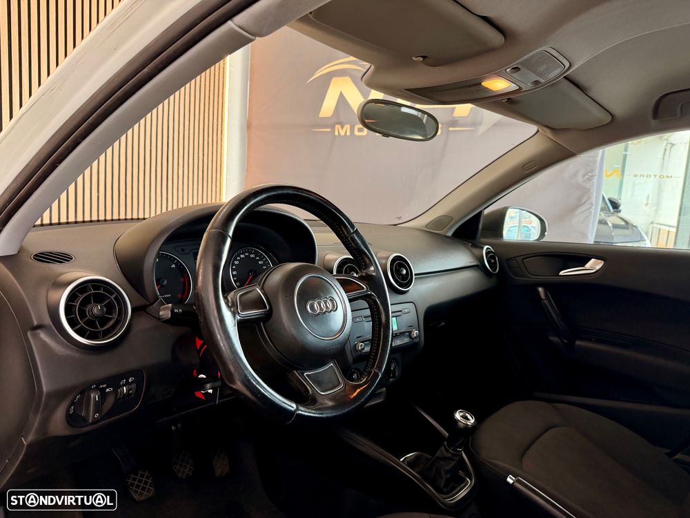 Audi A1 Sportback 1.6 TDI Advance - 12