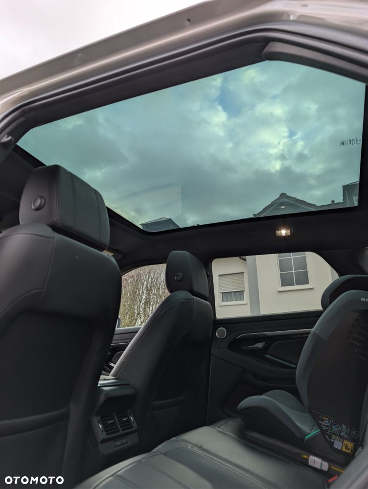 Land Rover Range Rover Evoque - 12