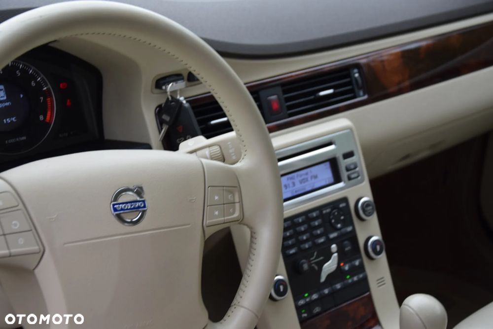 Volvo S80 2.5T Momentum - 22