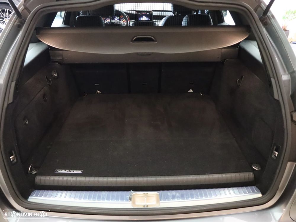 Mercedes-Benz C 350 e T 7G-TRONIC AMG Line - 13