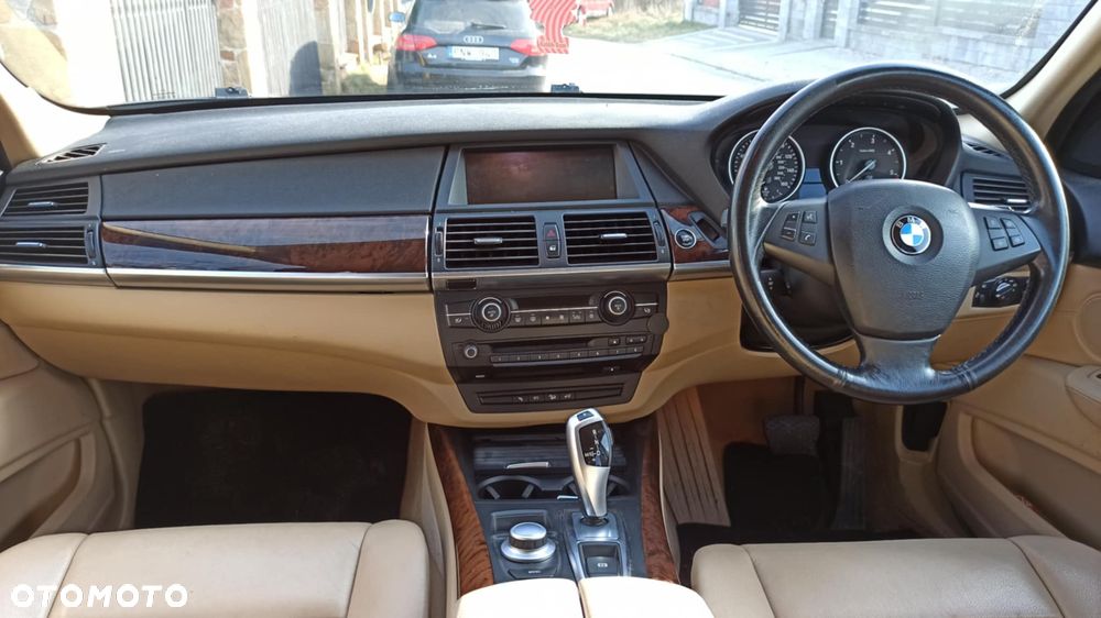BMW X5 xDrive30d - 31
