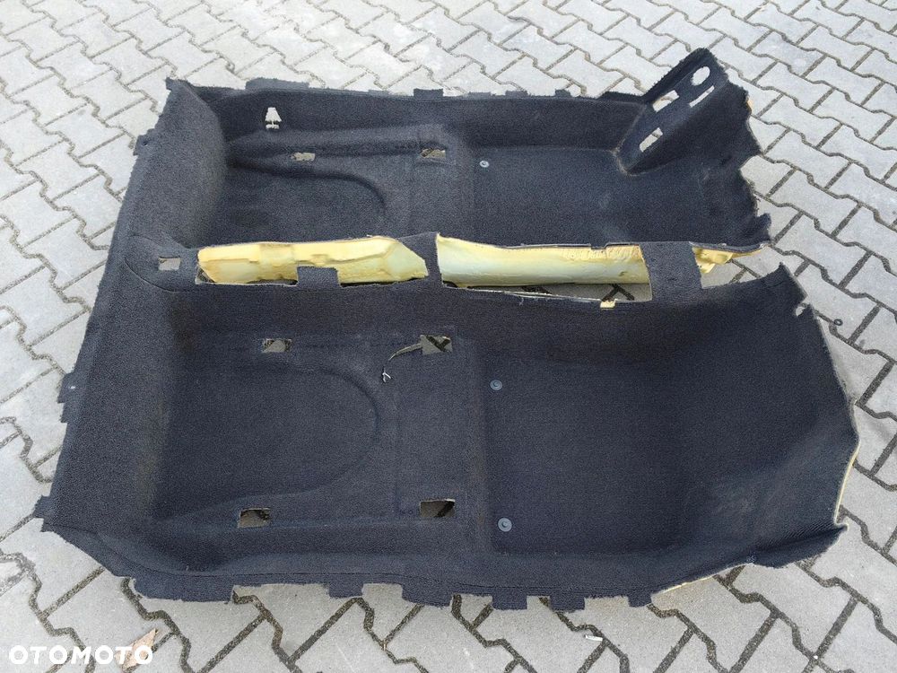 Wykładzina dywan AUDI TT 8N Europa czarny ładny - 4