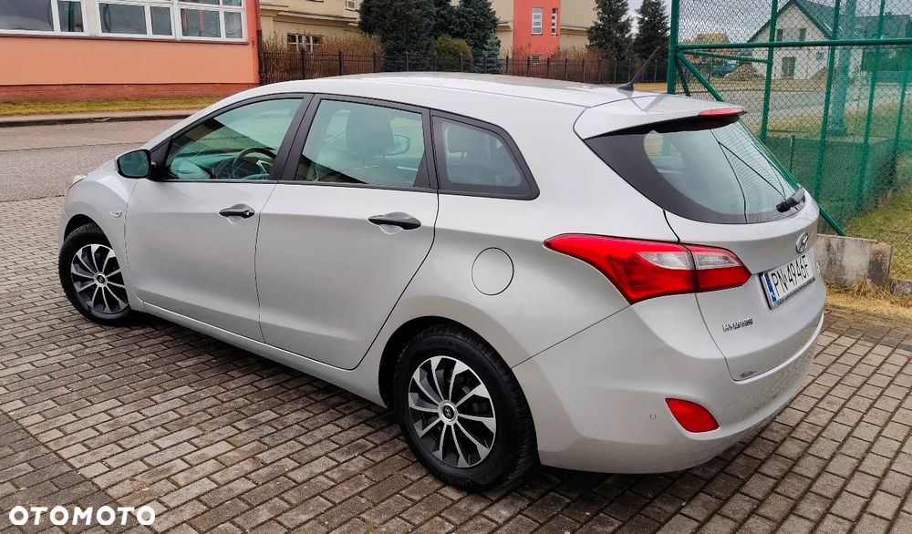 Hyundai i30 1.6 Comfort - 5