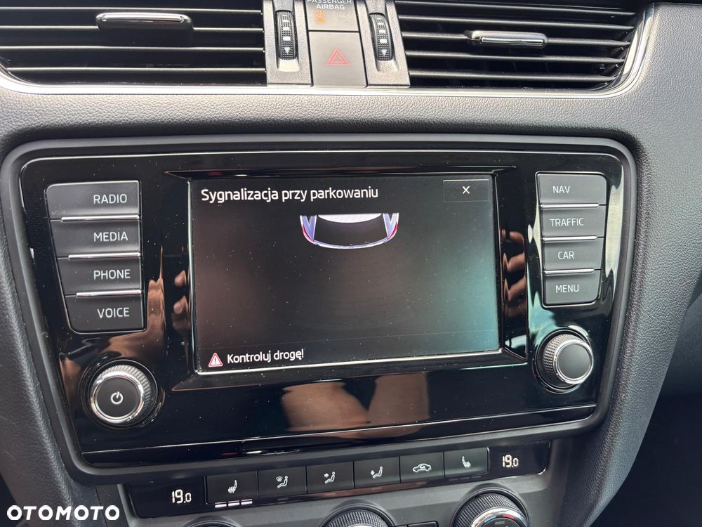 Skoda Octavia 2.0 TDI (Green tec) 4x4 Ambition - 29
