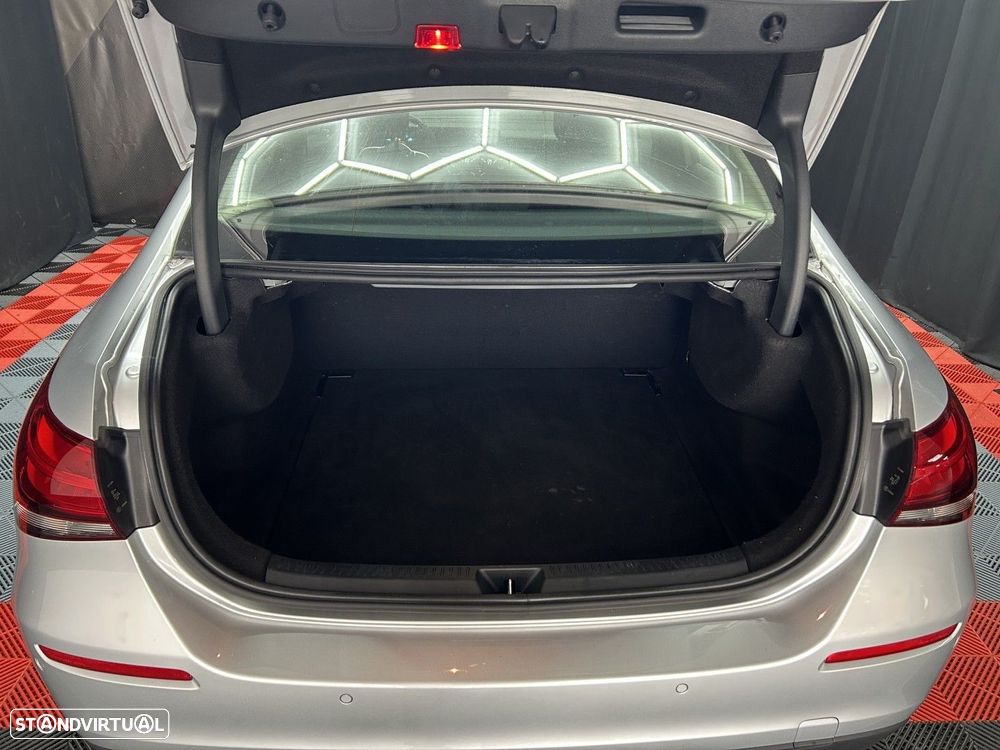 Mercedes-Benz A 180 Limousine - 7