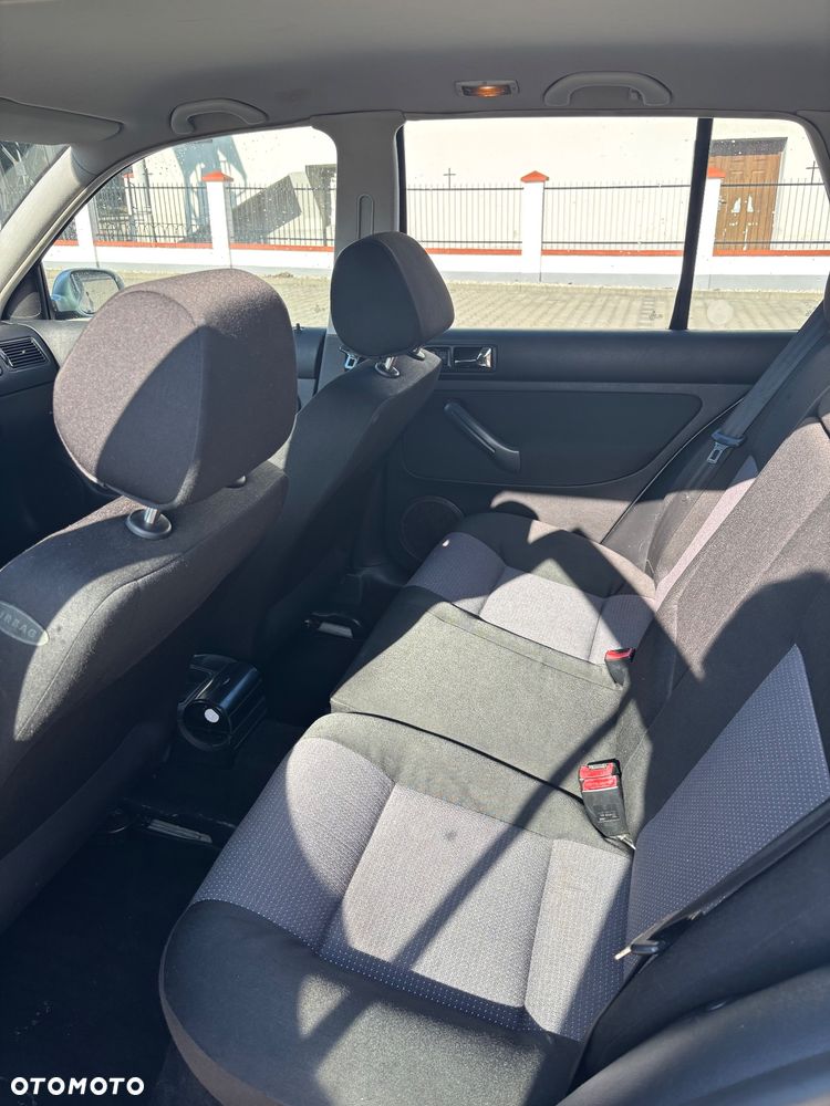 Volkswagen Golf - 16