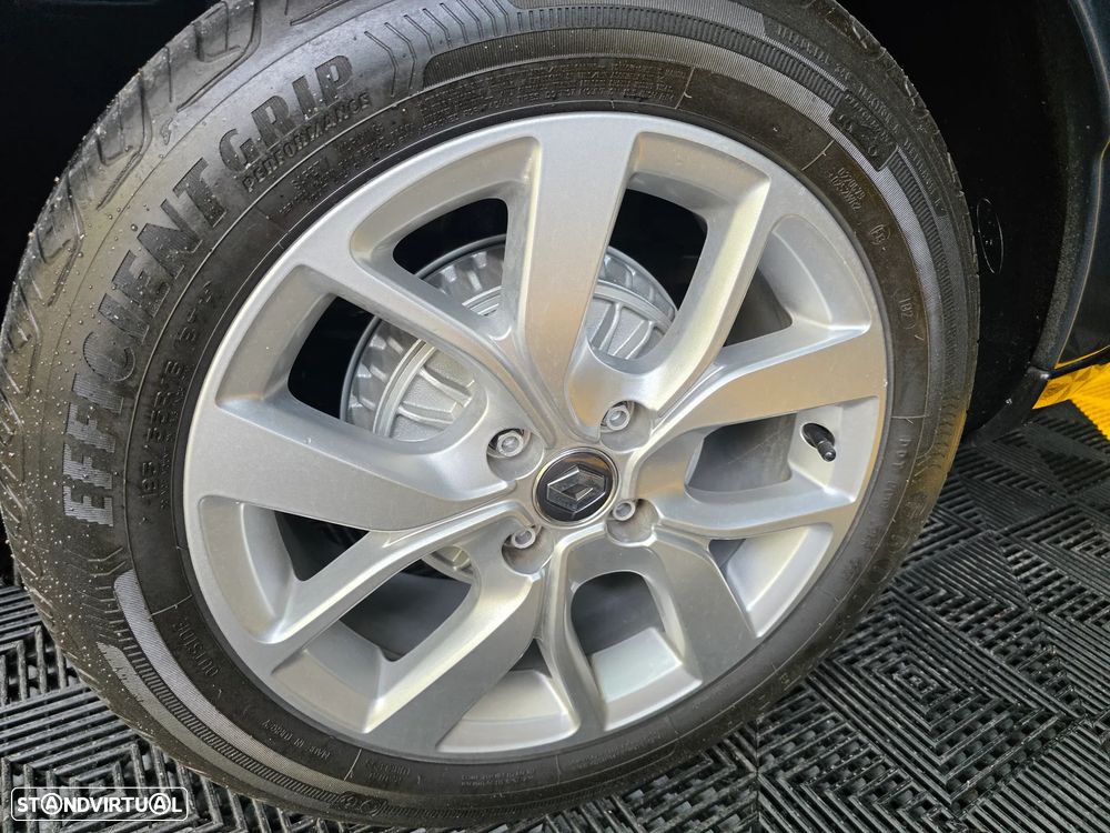 Renault Clio Sport Tourer 0.9 TCe Limited - 9