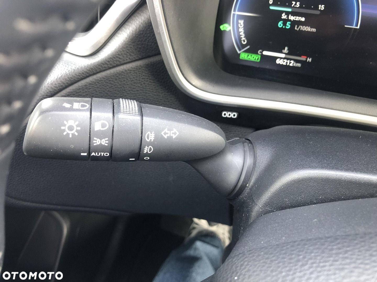 Toyota Corolla Cross 2.0 Hybrid Comfort - 22