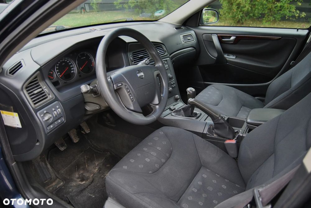 Volvo V70 D5 - 5