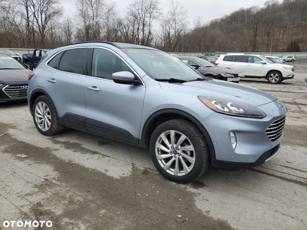 Ford Escape 2.0 EcoBoost AWD Titanium - 1