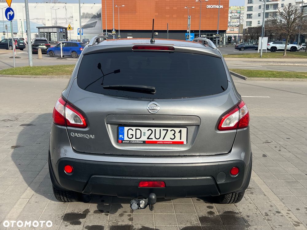 Nissan Qashqai - 4