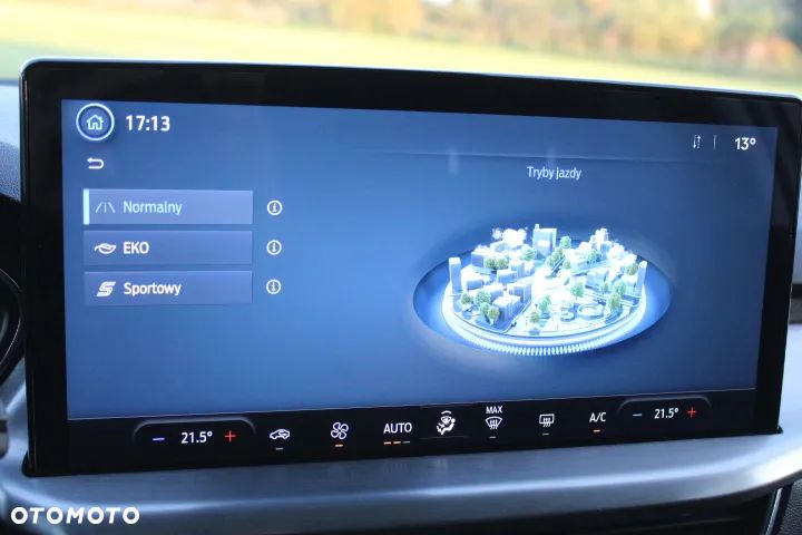 Ford Focus 1.0 EcoBoost Hybrid TITANIUM DESIGN - 20