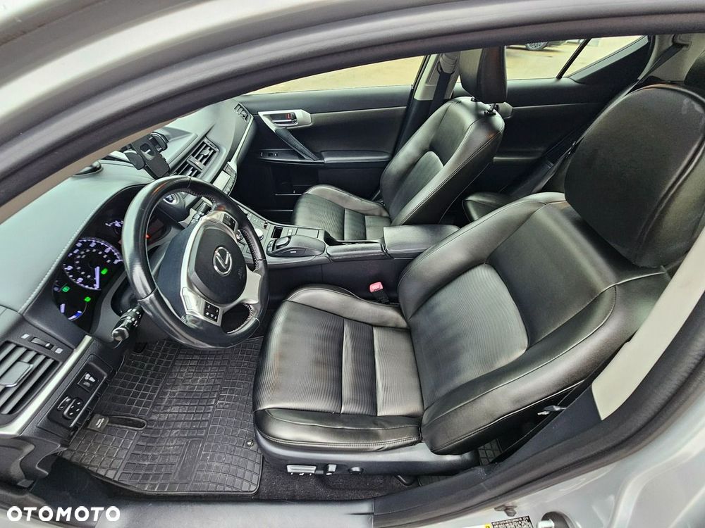 Lexus CT 200h F Sport Edition - 30