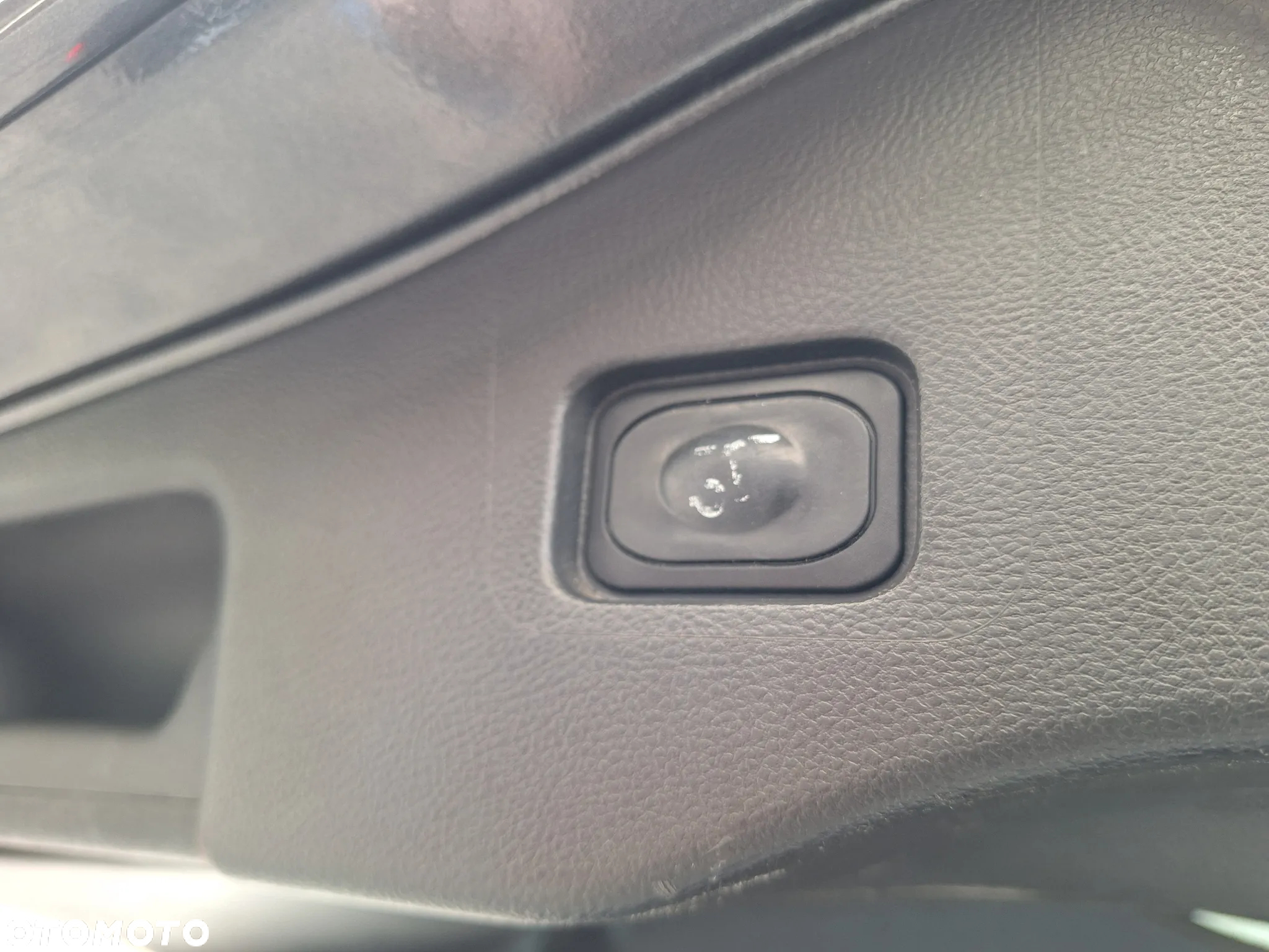 Ford Mondeo 2.0 EcoBlue ST-Line - 35