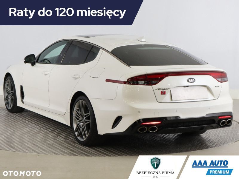 Kia Stinger - 6