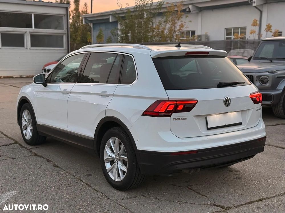 Volkswagen Tiguan 2.0 TDI DPF DSG Comfortline - 4