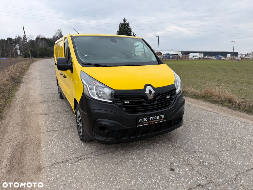 Renault Trafic - 16