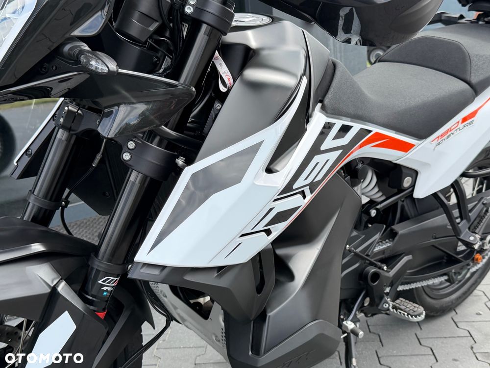 KTM Adventure - 36