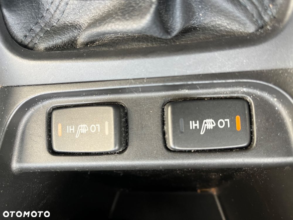 Suzuki SX4 1.6 Premium - 20