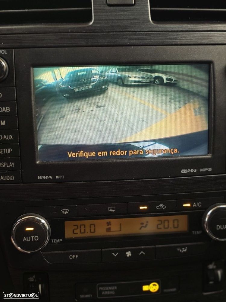 Toyota Avensis SW 2.0 D-4D Exclusive +Pele+GPS - 17