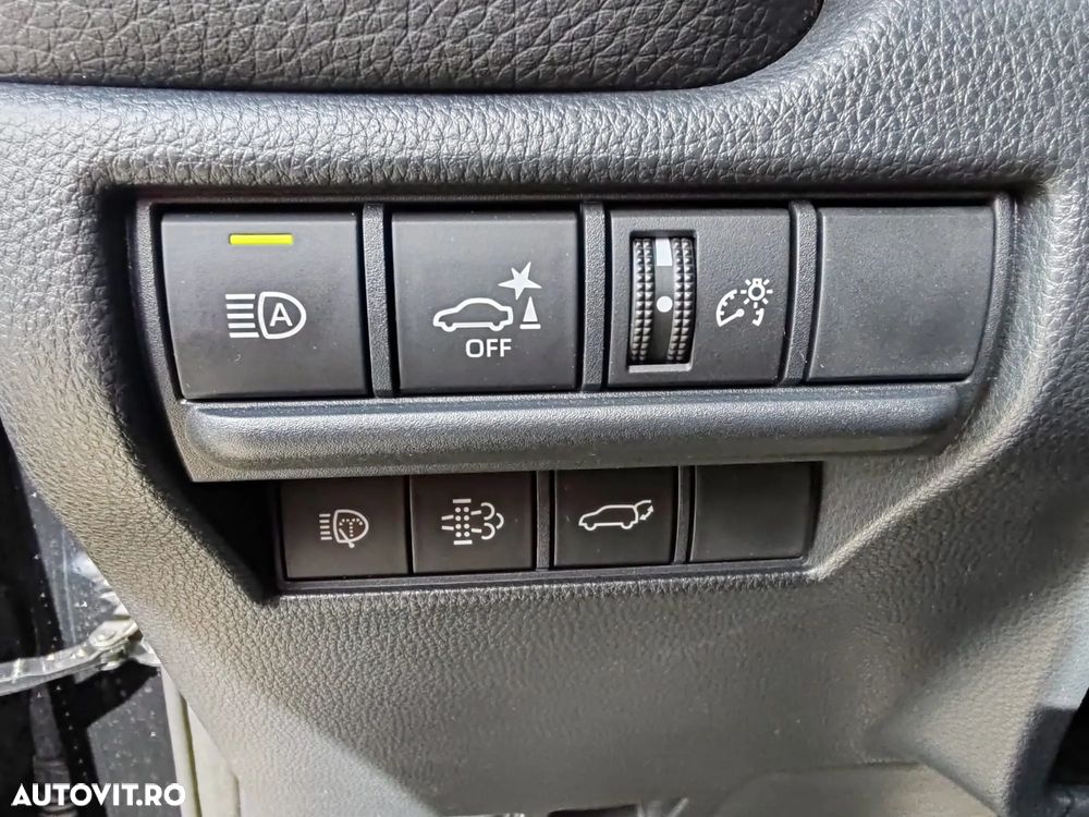 Toyota Land Cruiser 2.8l D-4D 204 CP A/T 7 locuri Executive - 22