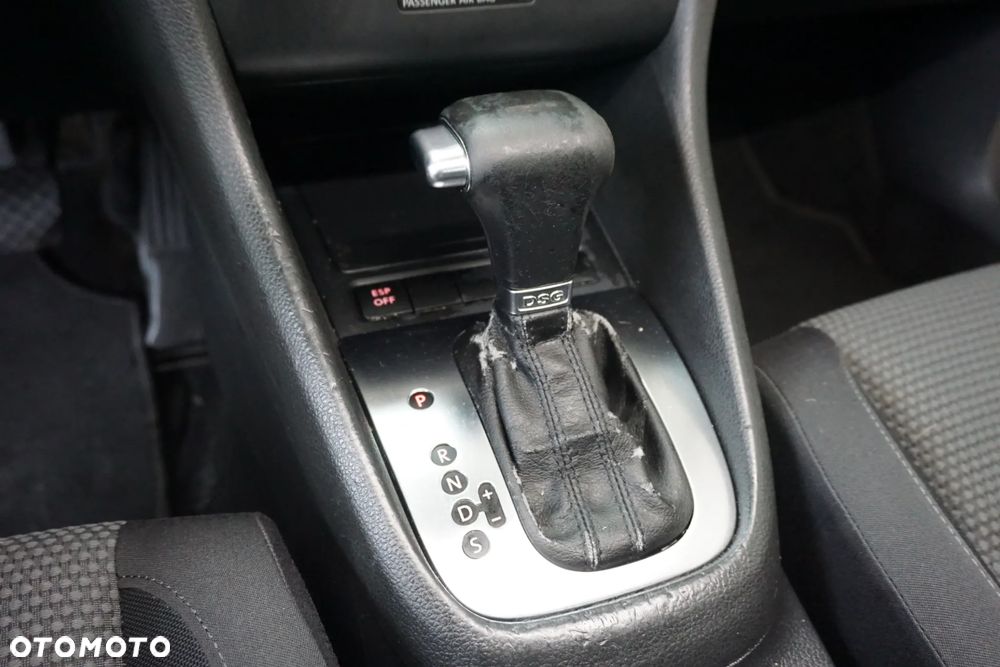 Volkswagen Golf 1.6 TDI DPF DSG Comfortline - 33