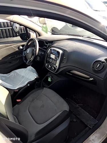 Renault Captur ENERGY TCe 90 Experience - 3