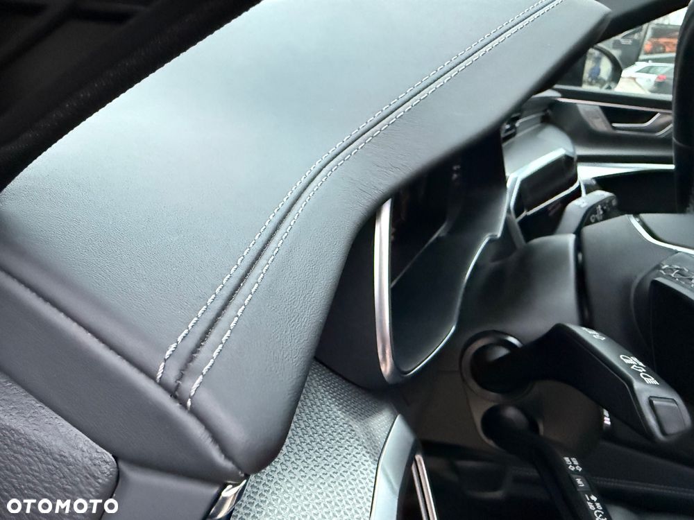 Audi A6 Allroad - 12