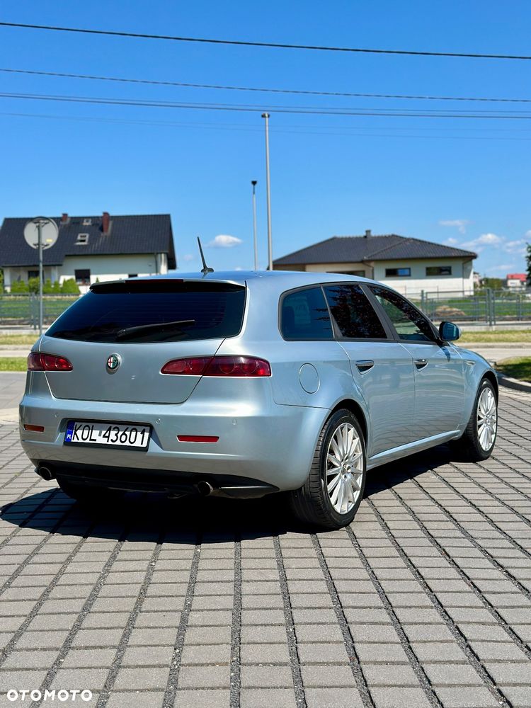 Alfa Romeo 159 2.4 JTDM 20V DPF Distinctive - 10