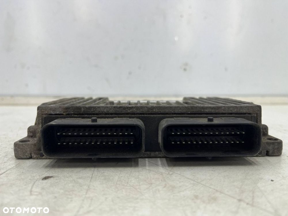 Komputer silnika Renault Scenic 1 I 96-03r. 1.6 Benzyna moduł sterownik ECU 8200191959 S105280024 - 4