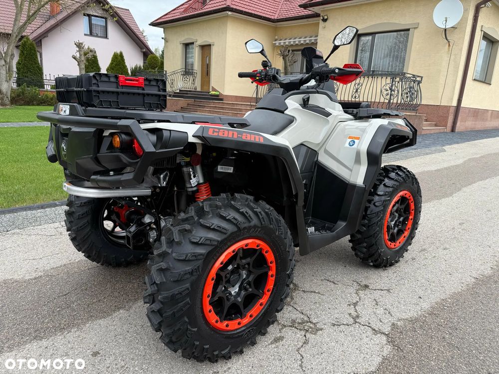 Can-Am Outlander - 6